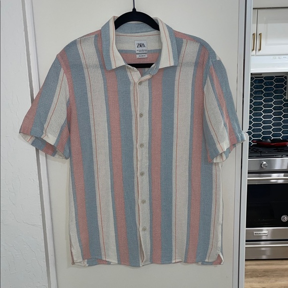 Zara Men's Casual Relaxed Fit Striped Textured Shirt - Blue, Pink, and White L - Picture 1 of 6